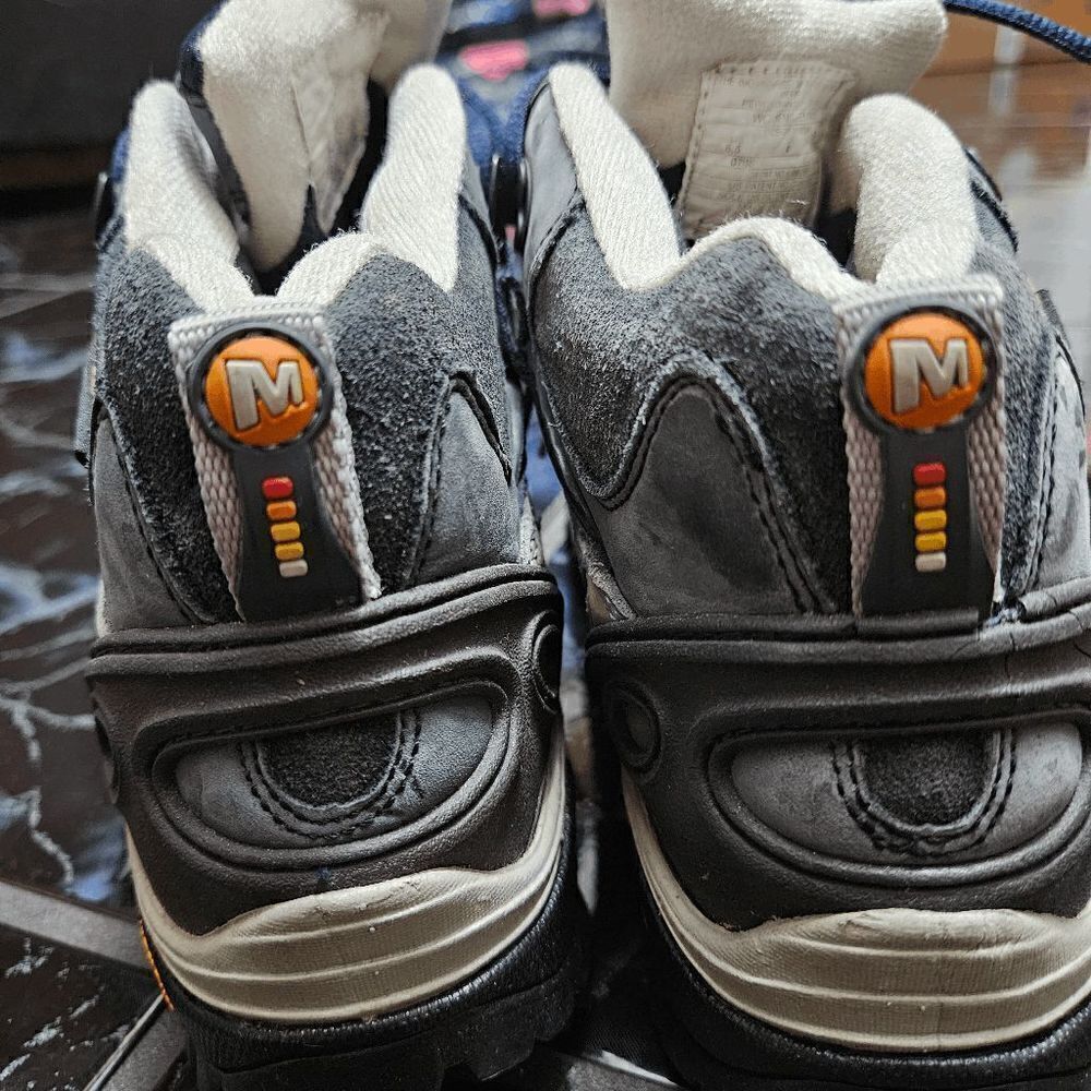 Merrel Shoes  - Picture 7 of 7